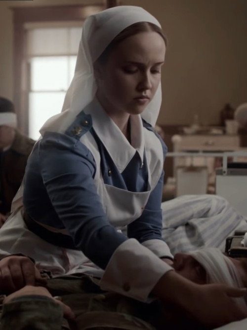Постер фильма «Heritage Minutes: Nursing Sisters»
